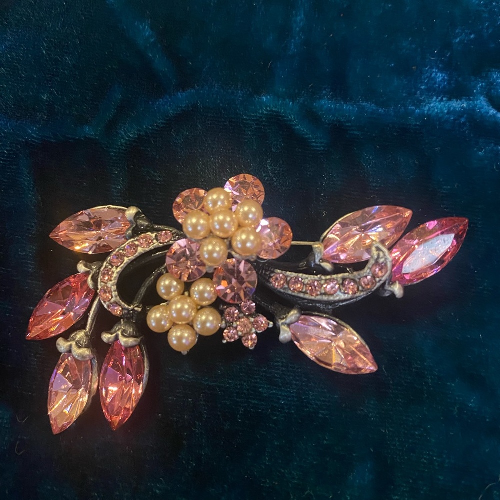 Vintage Pink Rhinestone Brooch
